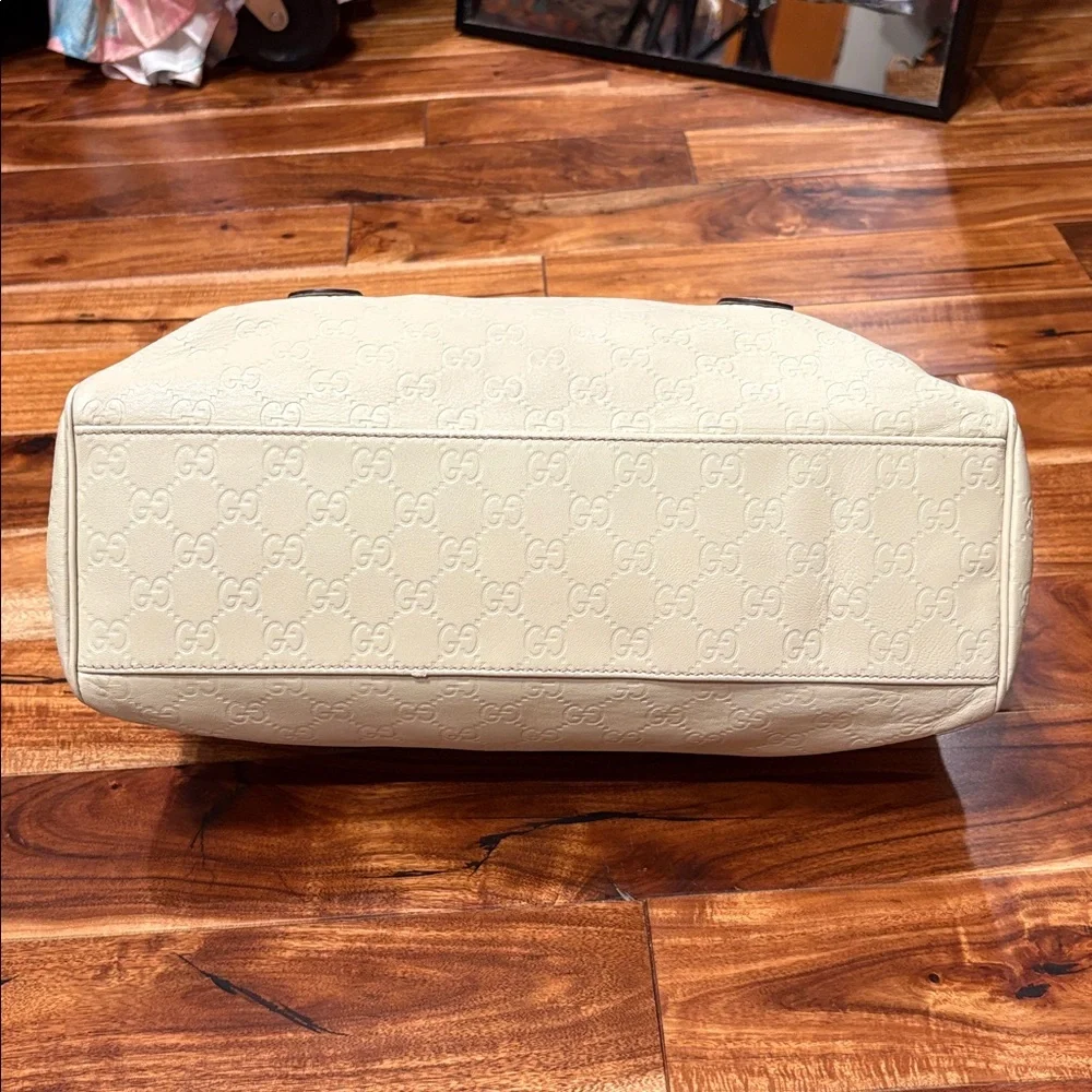 Gucci Signature Boston Bag. Neutral Leather. GG Signature - Picture 5 of 10